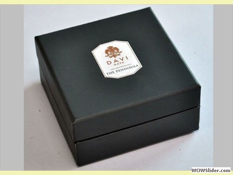 pl1090057black_luxury_rigid_gift_boxes_with_embossed_logo_unique_printed_cardboard_gift_packaging_box